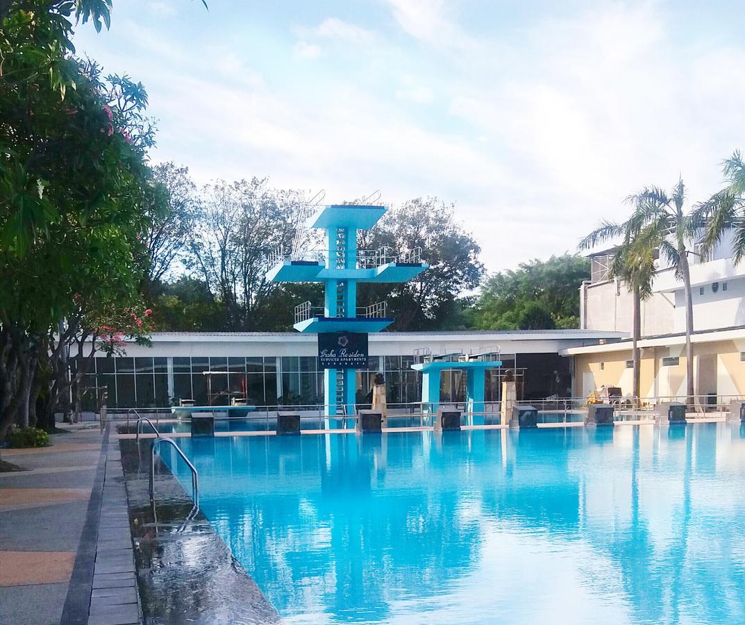 Whiz Prime Hotel Darmo Harapan Σουραμπάγια Εξωτερικό φωτογραφία